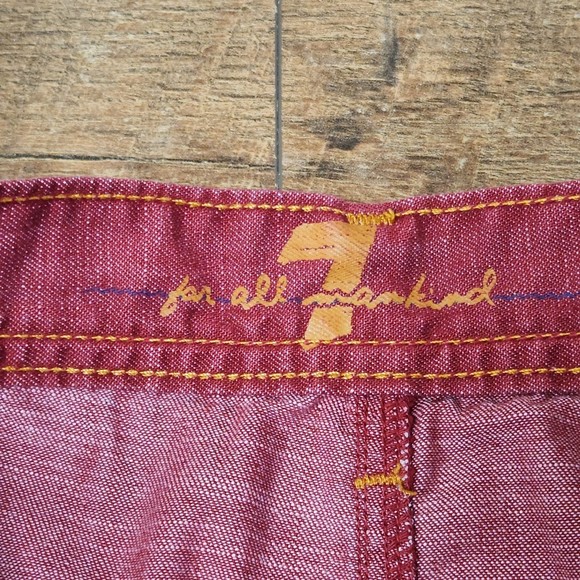 7 For All Mankind Woman’s Red Denim Slit Back Mini Skirt Size 27 - Picture 2 of 6